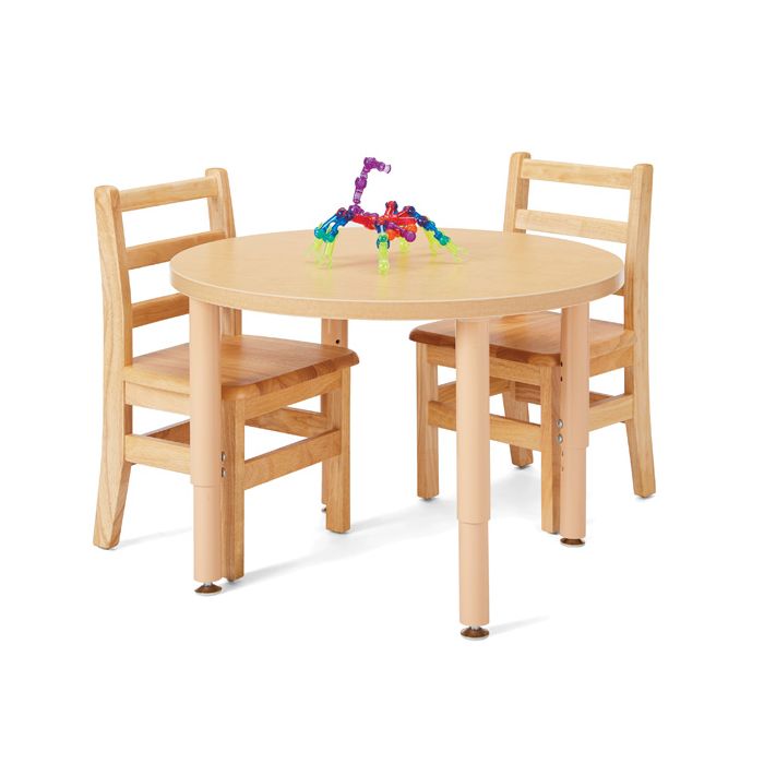 Maple 30" Round Table